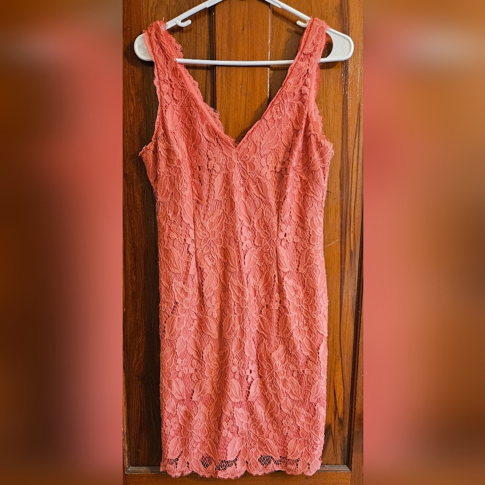 Coral Lace Dress Size 10.      #098